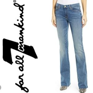 7 For All Mankind A Pocket Flare Light Wash